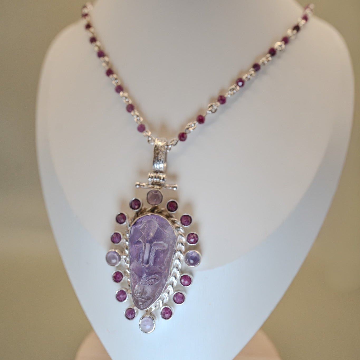 Collar INANNA